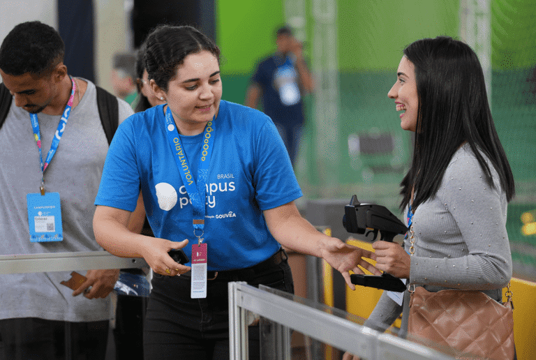 campus-party-brasil_voluntarios_05